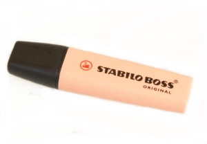 Zakreślacz Boss pomarańczowy pastelowy  STABILO 70/126